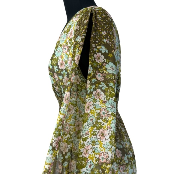 H&M Floral Slit Sleeve Dress 8 - Picture 6 of 13